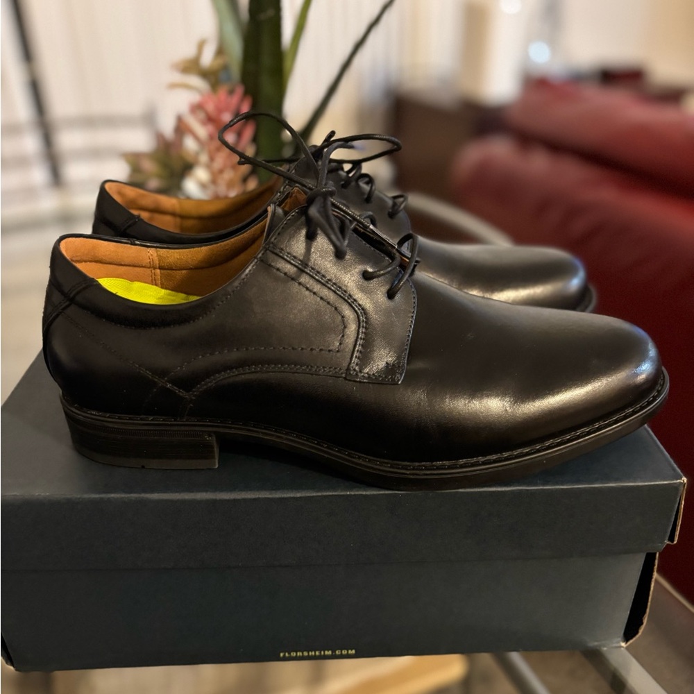 Midtown plain oxfords by Florsheim.